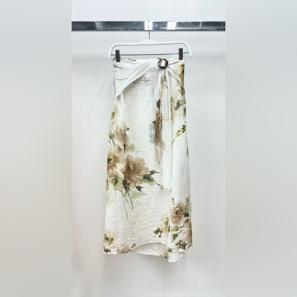 Venti6 Dresses & Skirts - (16-04-MAGNOLIA-WHT) MAGNOLIA FLOWERS PRINT LINEN MAXI SKIRT